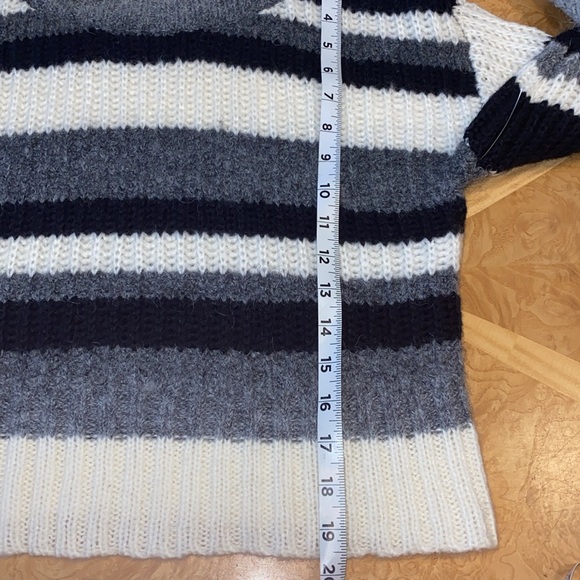 NWOT Anthropologie Cowl Neck Wool Sweater Size Small - Picture 10 of 10